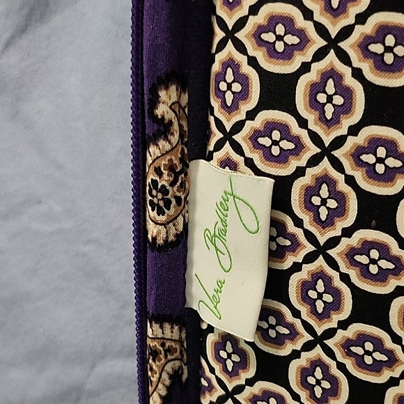 Vera Bradley NWT Laptop portfolio (simply violet) - Picture 4 of 6